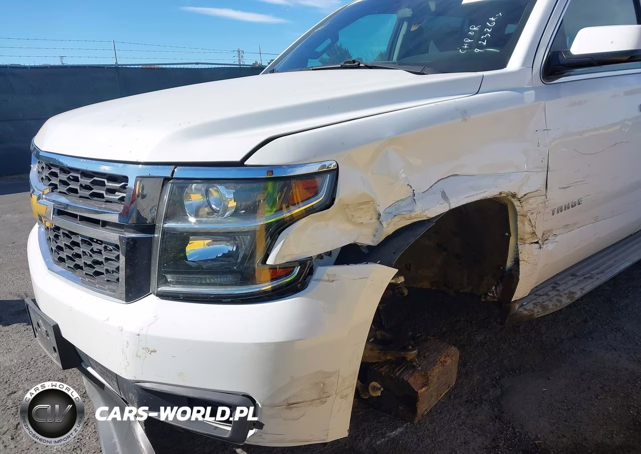 2015 Chevrolet Tahoe Ls VIN:1GNSKAKC5FR554940 - 6