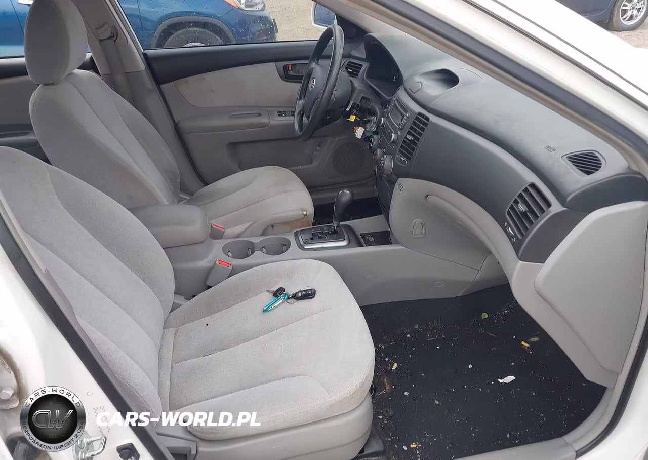 2008 Kia Optima Lx VIN:KNAGE123X85216995 - 5