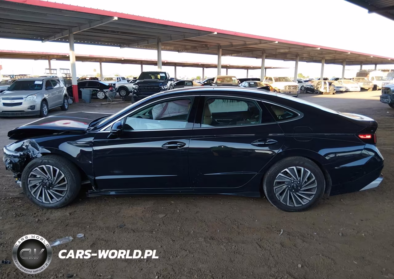 2025 Hyundai Sonata Hybrid Limited VIN:KMHL54JJ6SA120763 - 14