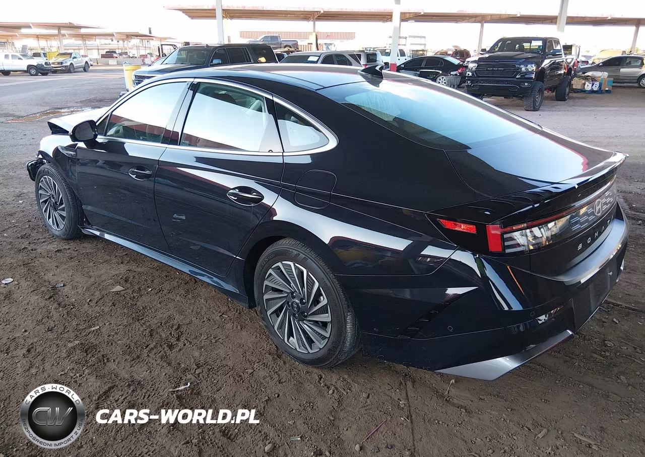 2025 Hyundai Sonata Hybrid Limited VIN:KMHL54JJ6SA120763 - 3