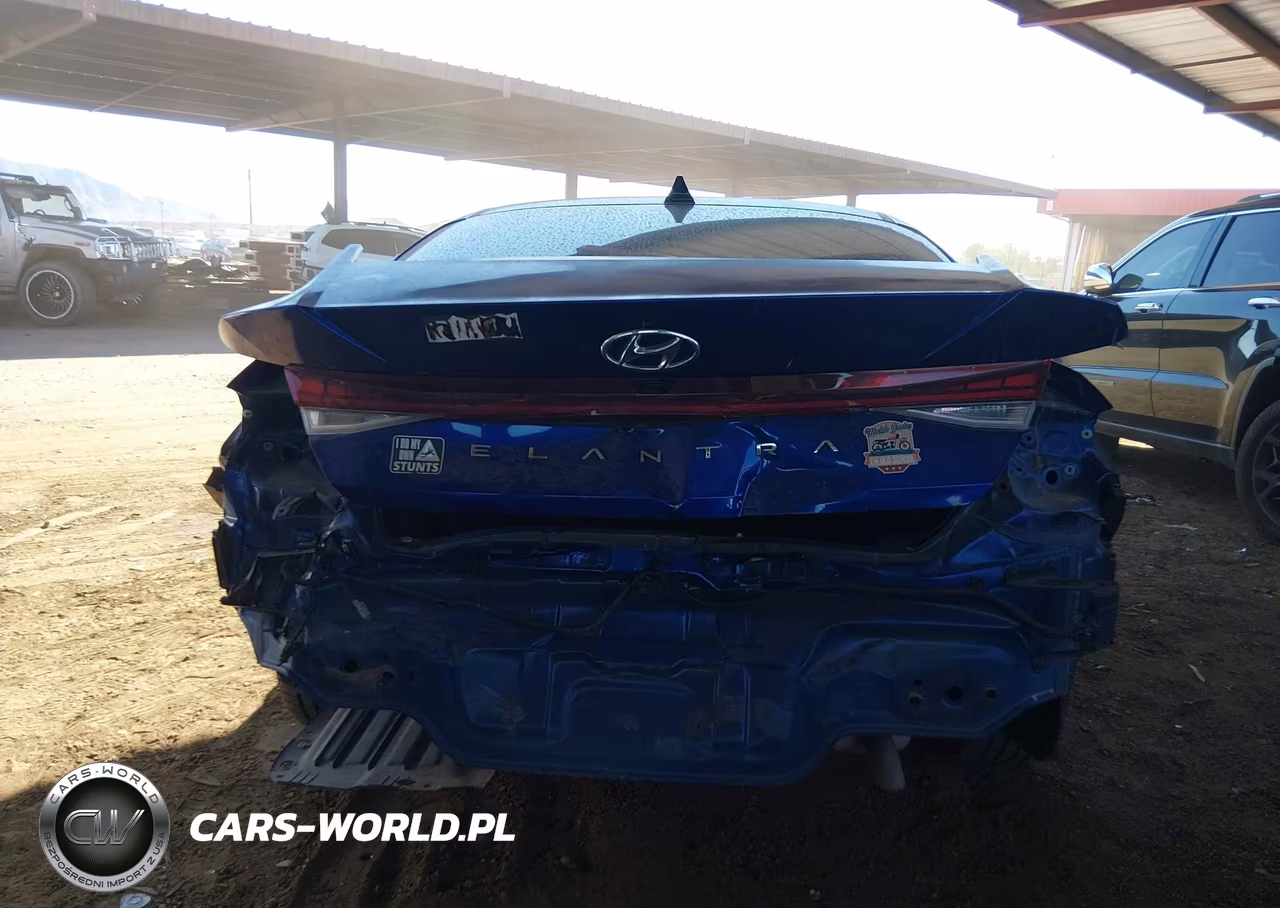2022 Hyundai Elantra Sel VIN:KMHLN4AG8NU255105 - 17