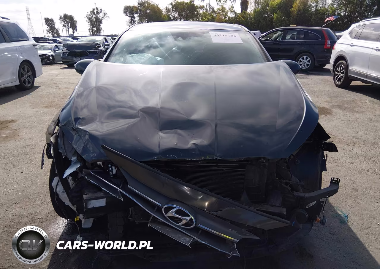2020 Hyundai Elantra Sel VIN:5NPD84LF3LH591904 - 12
