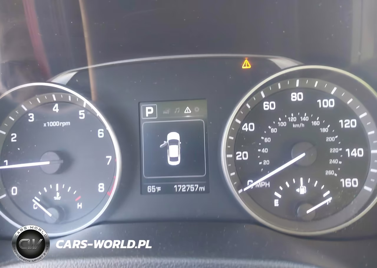 2018 Hyundai Elantra Sel VIN:5NPD84LF7JH294096 - 7