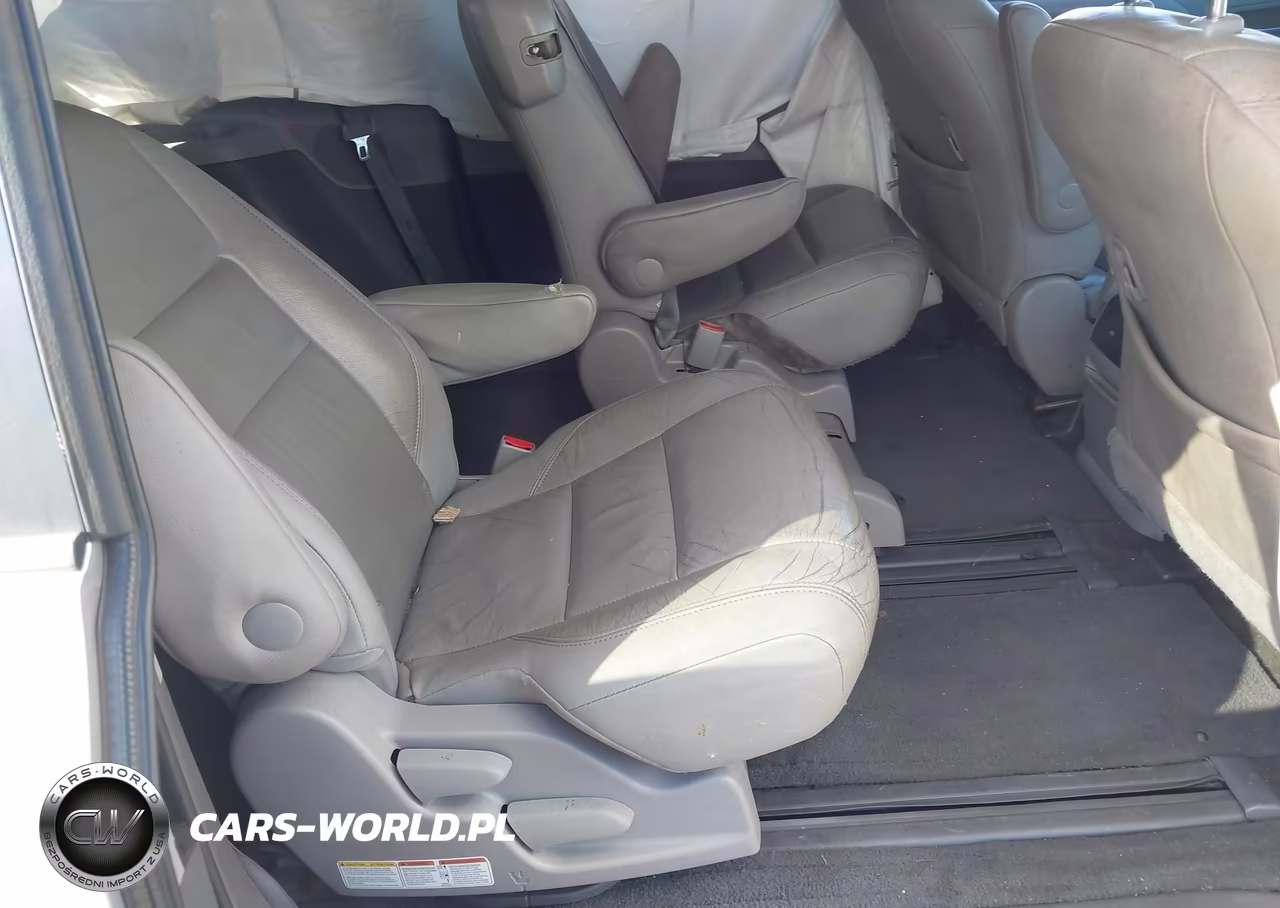 2015 Toyota Sienna Xle Premium 8 Passenger VIN:5TDYK3DC2FS677558 - 8