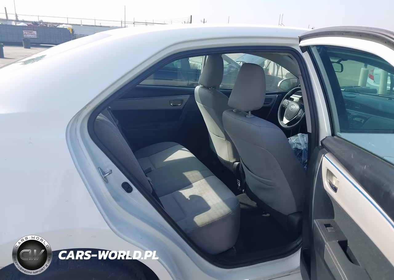 2015 Toyota Corolla Le VIN:2T1BURHE2FC404806 - 8