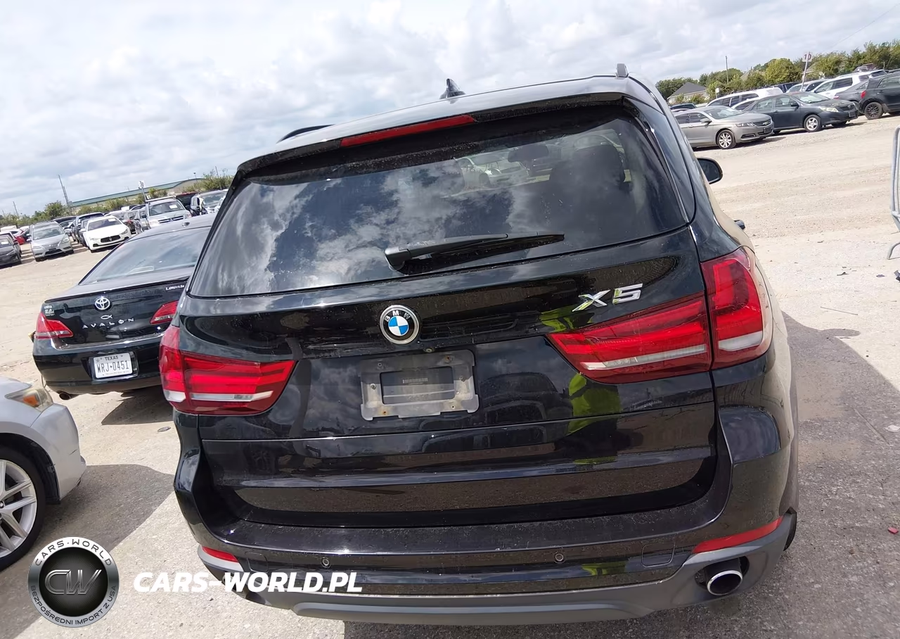 2015 BMW X5 xDrive35I VIN:5UXKR0C53F0P12323 - 16