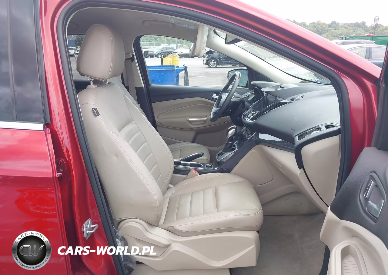 2014 Ford Escape Titanium VIN:1FMCU9J91EUA15718 - 5