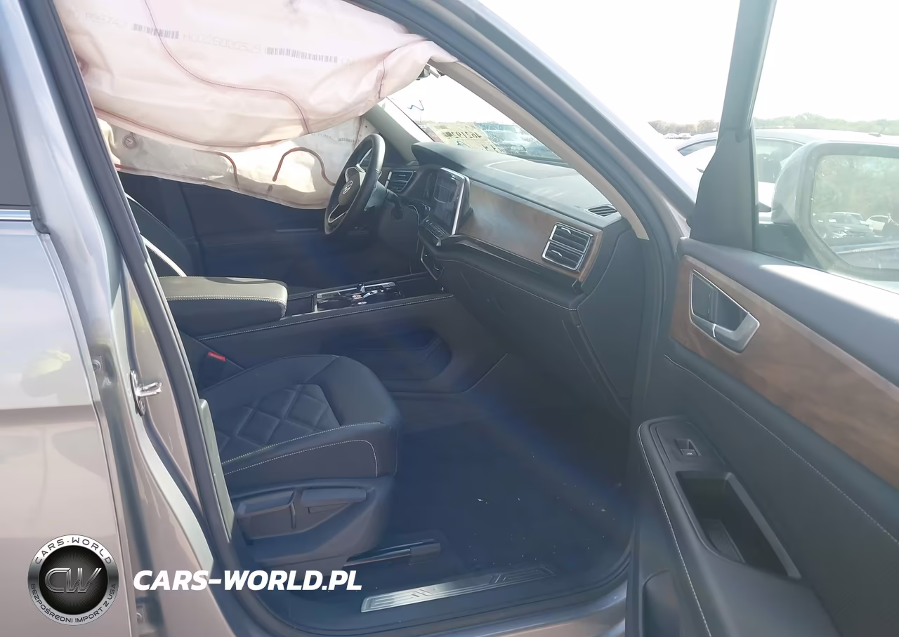 2026 Volkswagen Atlas Se With Technology VIN:1V2WN2CA5TC580164 - 5