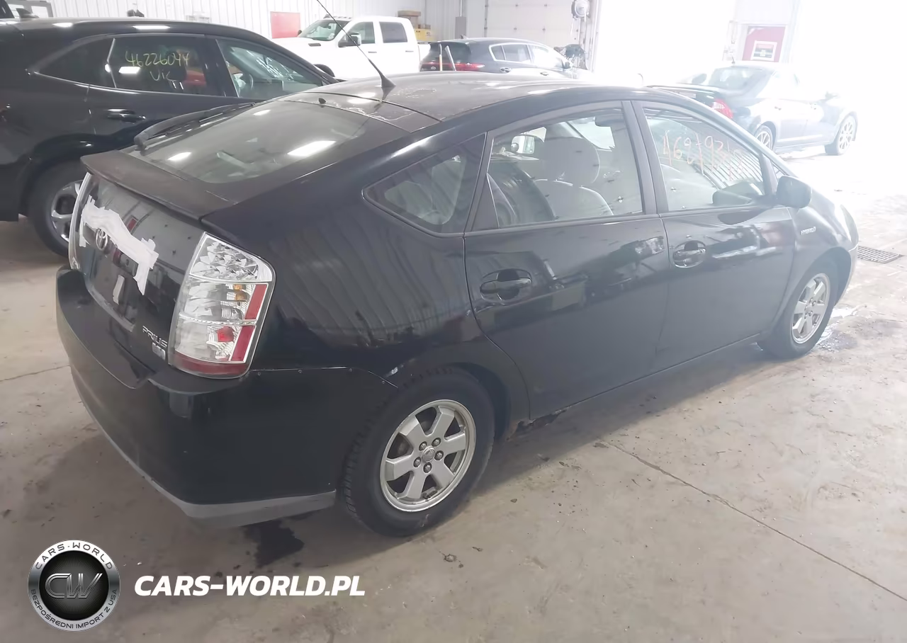 2008 Toyota Prius VIN:JTDKB20UX83341904 - 4