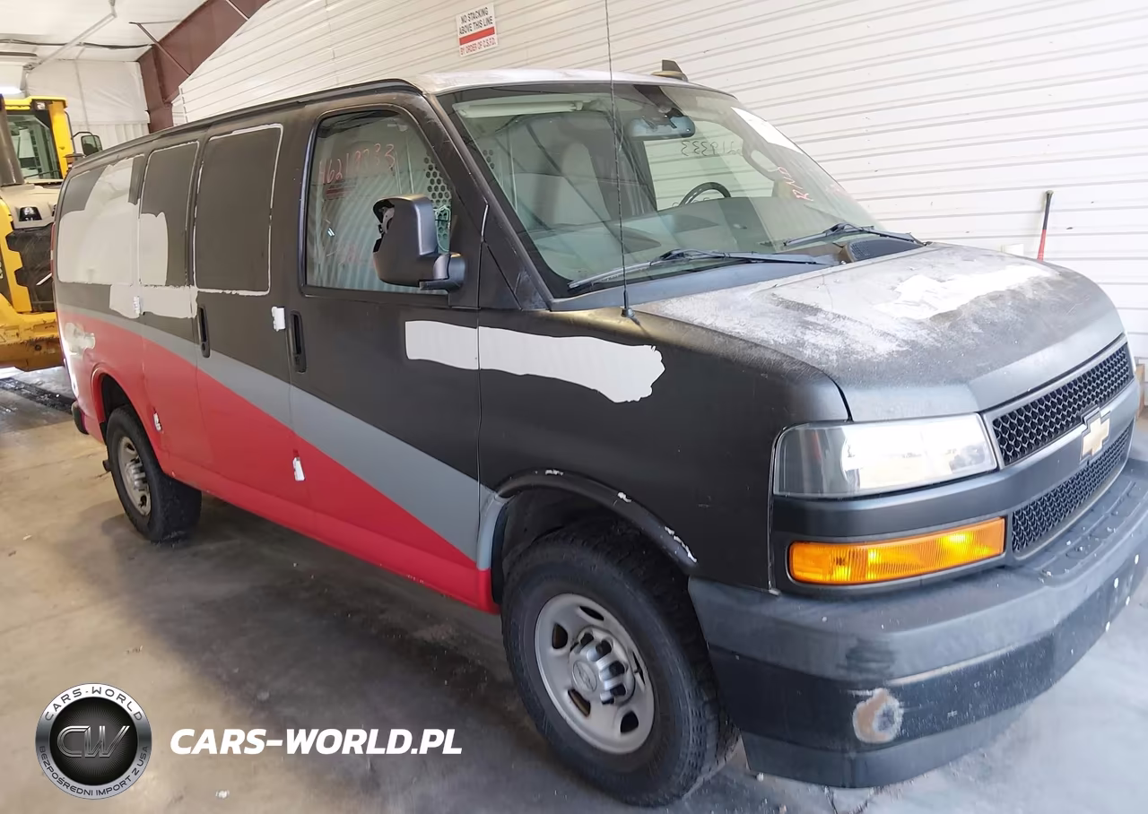 2019 Chevrolet Express 2500 Work Van VIN:1GCWGAFP3K1143862 - 1