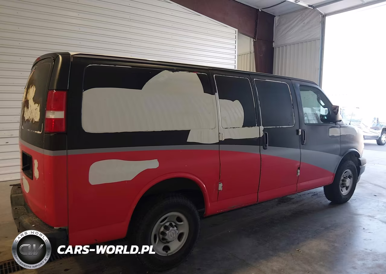 2019 Chevrolet Express 2500 Work Van VIN:1GCWGAFP3K1143862 - 14