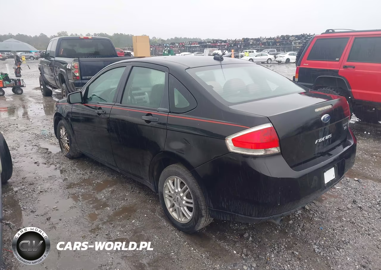 2009 Ford Focus Se VIN:1FAHP35N29W152107 - 3