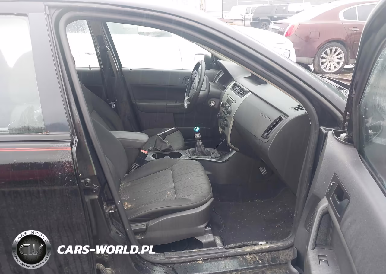 2009 Ford Focus Se VIN:1FAHP35N29W152107 - 5