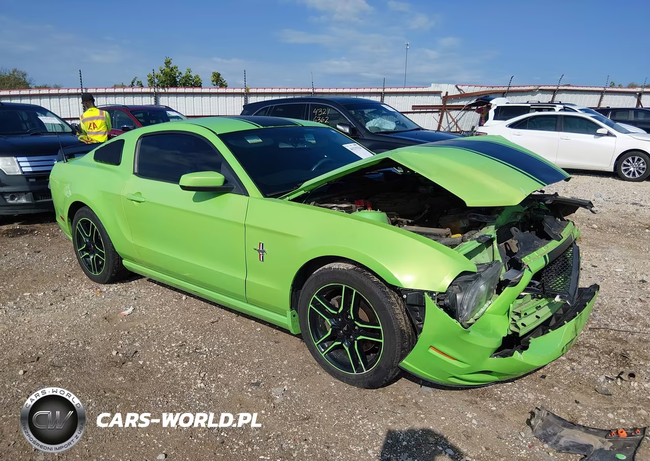 2014 Ford Mustang V6 Premium