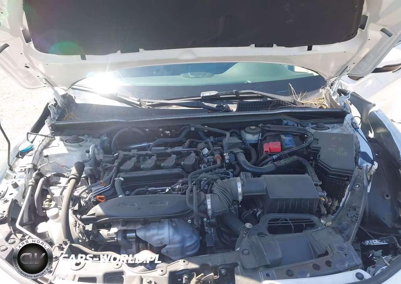 2024 Honda Civic Touring VIN:2HGFE1F97RH335208 - 10
