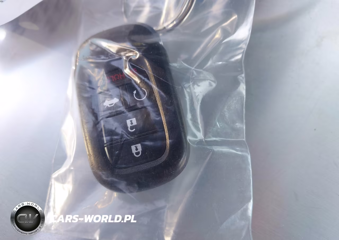 2024 Honda Civic Touring VIN:2HGFE1F97RH335208 - 11