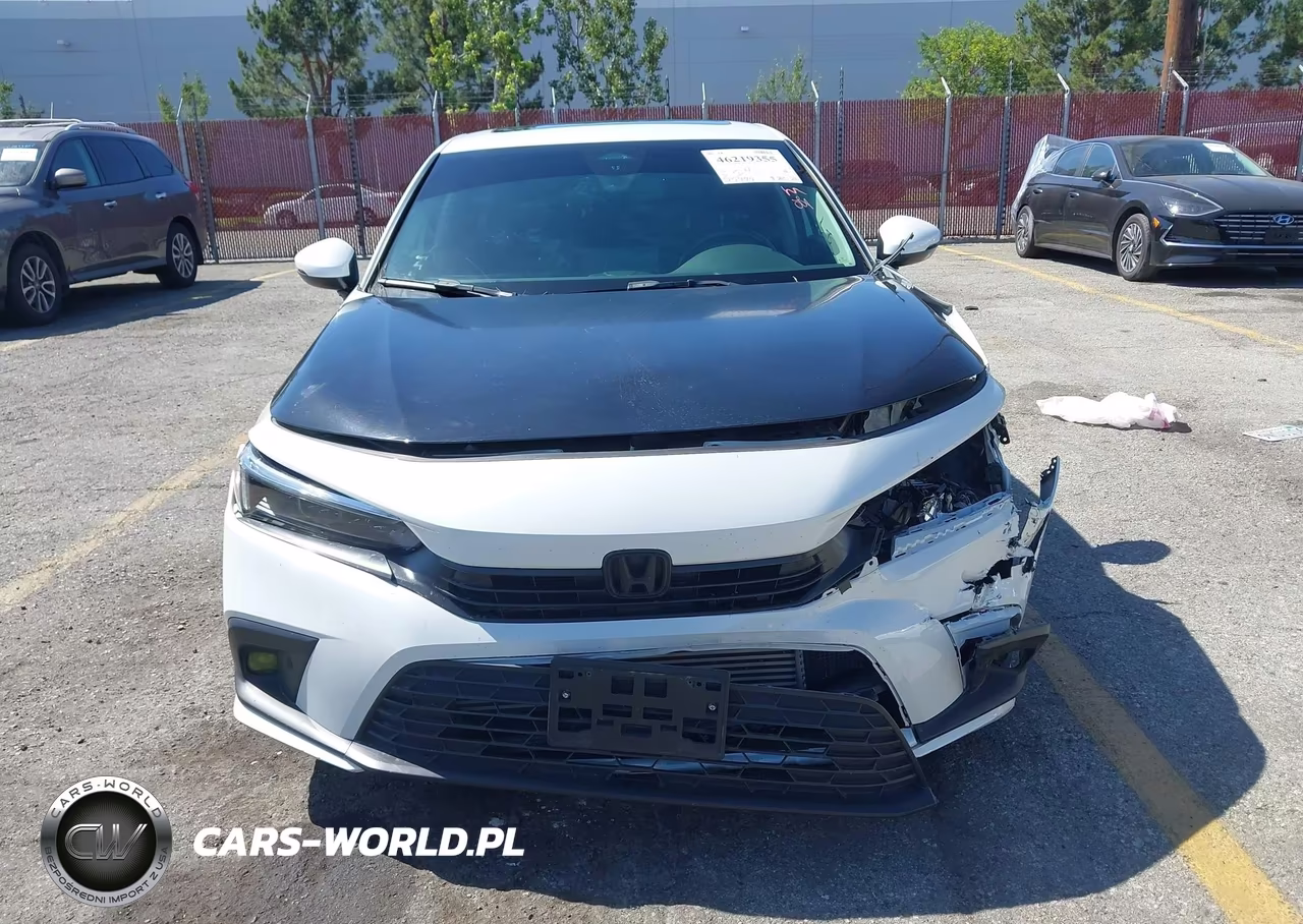 2024 Honda Civic Touring VIN:2HGFE1F97RH335208 - 13