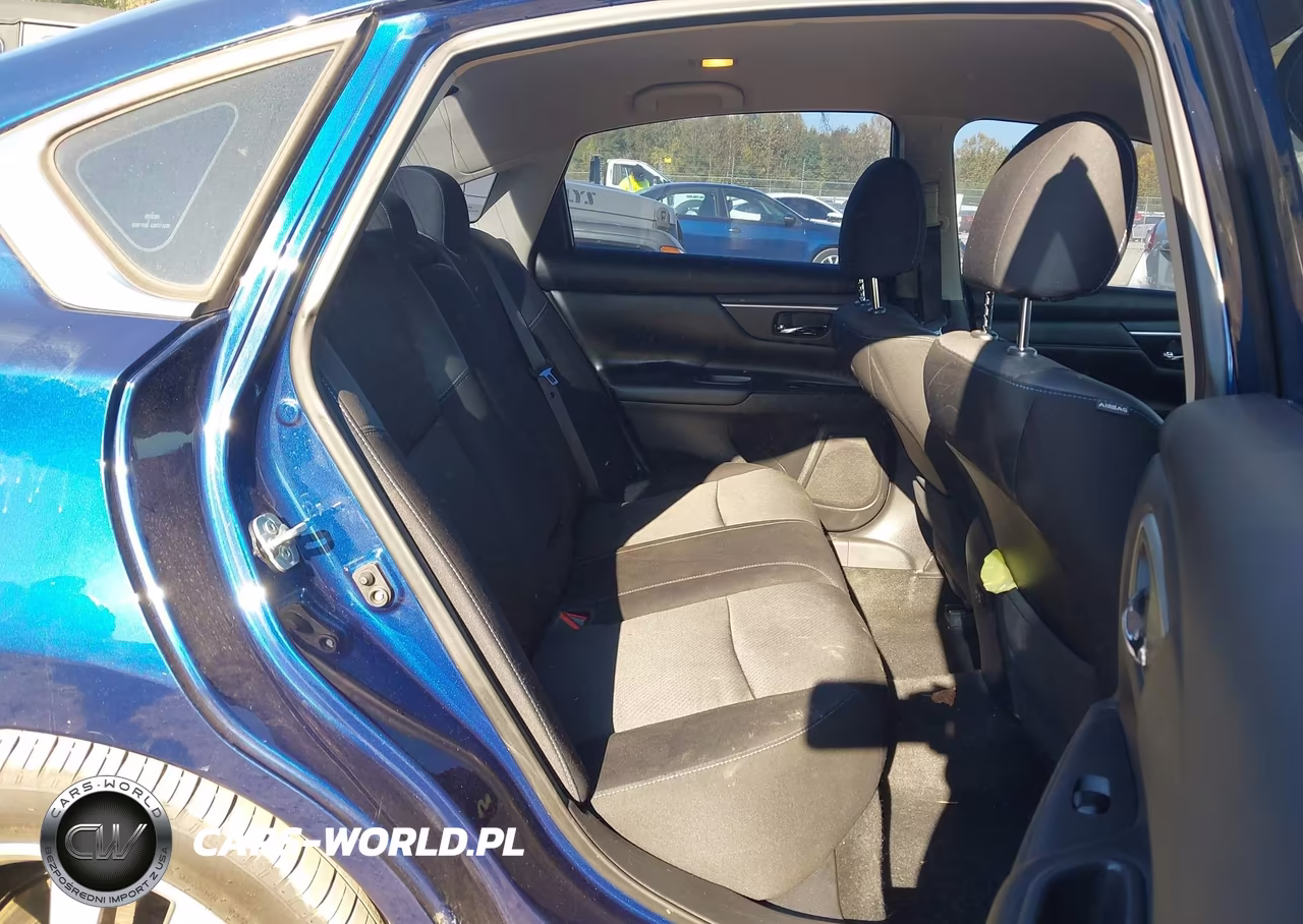 2018 Nissan Altima 2.5 Sr VIN:1N4AL3AP8JC111099 - 8