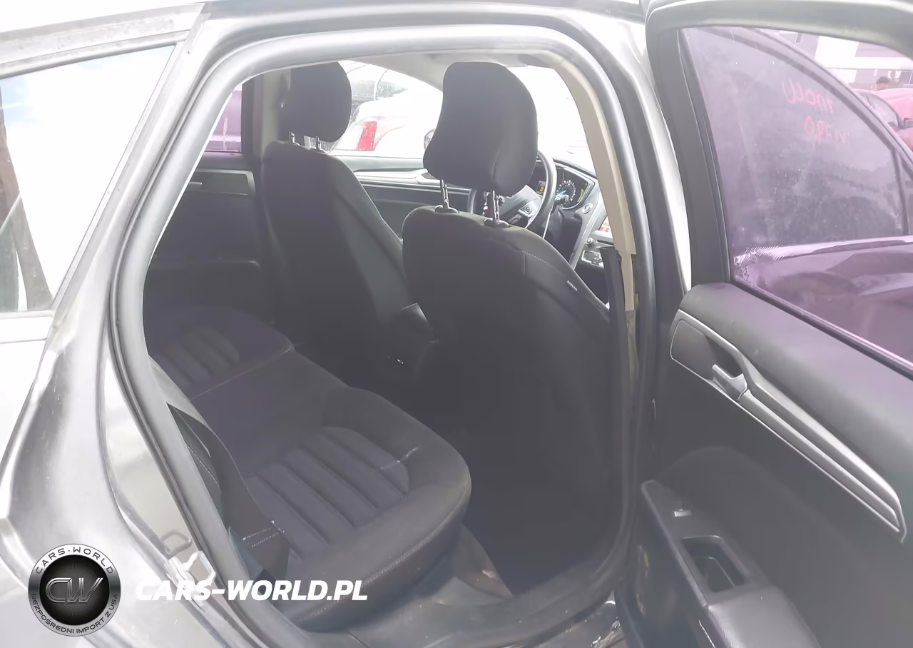 2017 Ford Fusion Se VIN:3FA6P0H7XHR397726 - 7