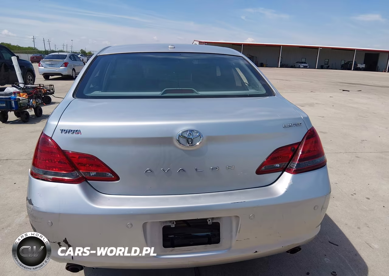 2010 Toyota Avalon Limited VIN:4T1BK3DB9AU358171 - 17