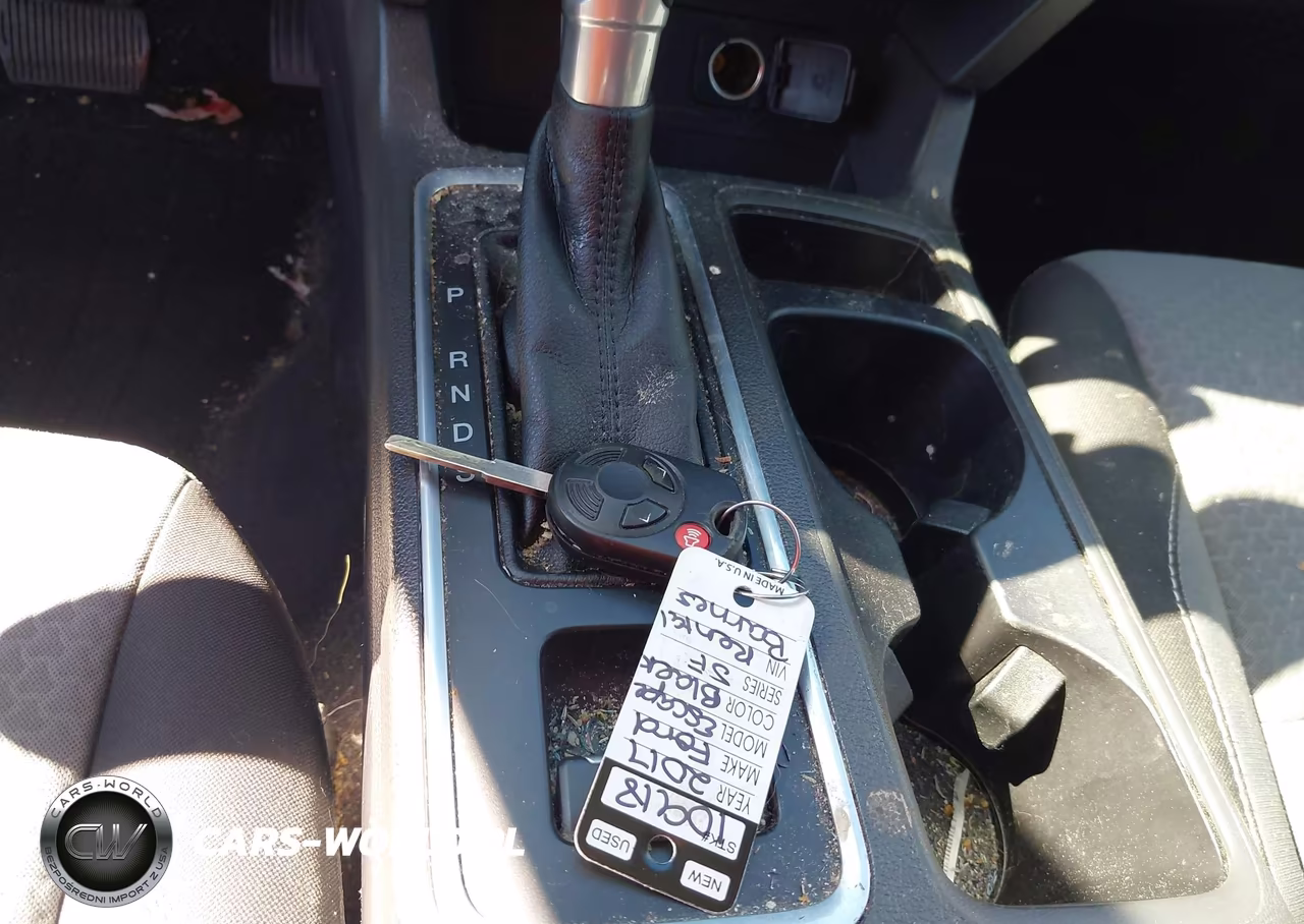 2017 Ford Escape Se VIN:1FMCU0GD0HUA76764 - 11