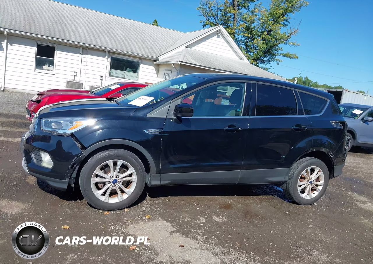2017 Ford Escape Se VIN:1FMCU0GD0HUA76764 - 15