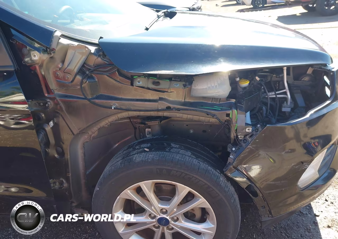 2017 Ford Escape Se VIN:1FMCU0GD0HUA76764 - 6