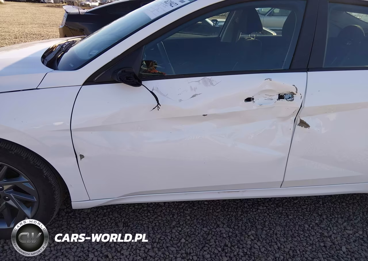 2026 Hyundai Elantra Hybrid Blue VIN:KMHLM4DJ9TU200220 - 6