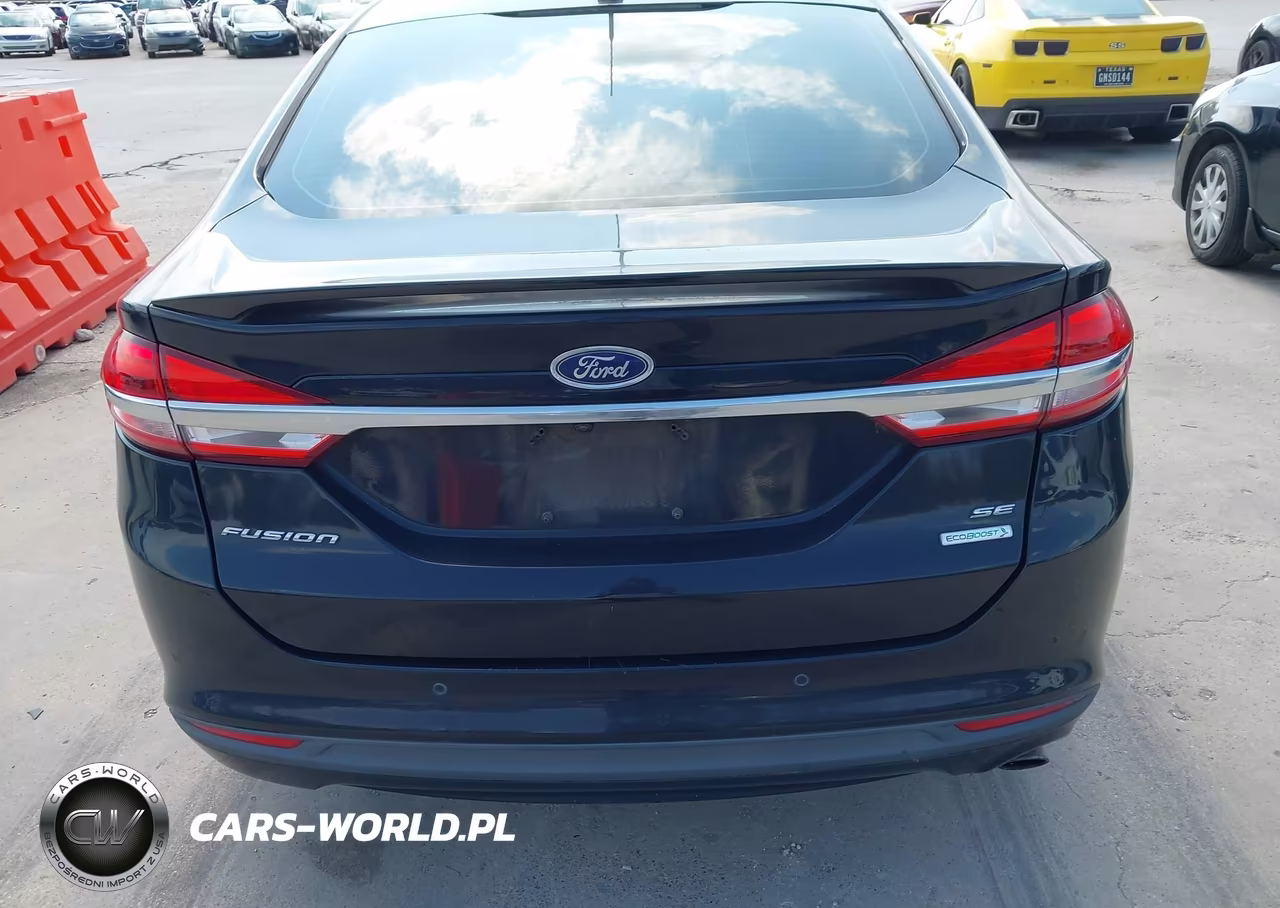 2018 Ford Fusion Se VIN:3FA6P0HD4JR231813 - 15
