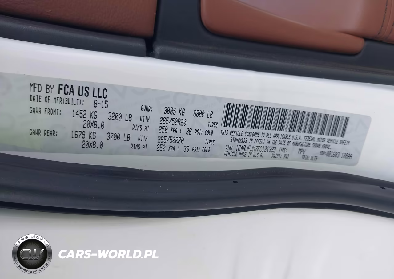 2015 Jeep Grand Cherokee Summit VIN:1C4RJFJM7FC131393 - 9