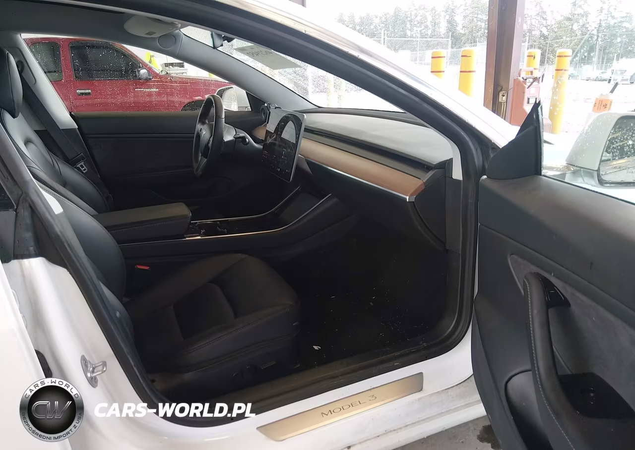 2020 Tesla Model 3 Long Range Dual Motor All-Wheel Drive VIN:5YJ3E1EB4LF721426 - 5