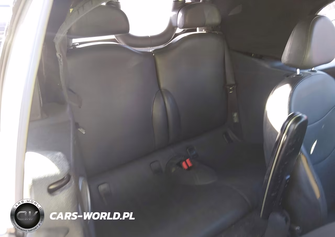 2005 Mini Cooper S VIN:WMWRH33435TF83315 - 8