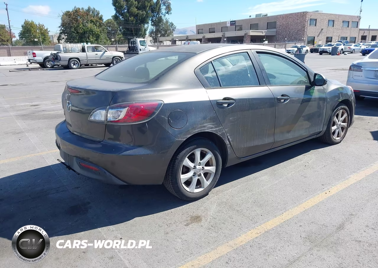 2010 Mazda Mazda3 I Touring VIN:JM1BL1SG2A1254479 - 4