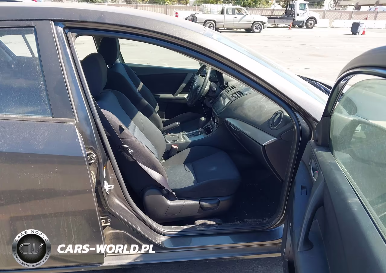 2010 Mazda Mazda3 I Touring VIN:JM1BL1SG2A1254479 - 5
