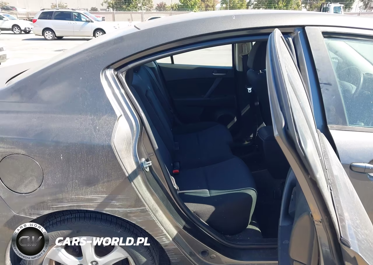 2010 Mazda Mazda3 I Touring VIN:JM1BL1SG2A1254479 - 8
