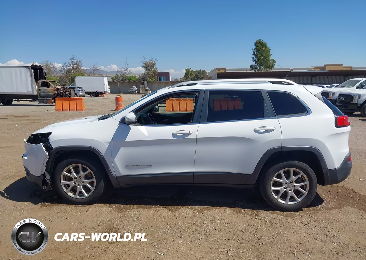 2016 Jeep Cherokee Latitude VIN:1C4PJLCB9GW164638 - 15