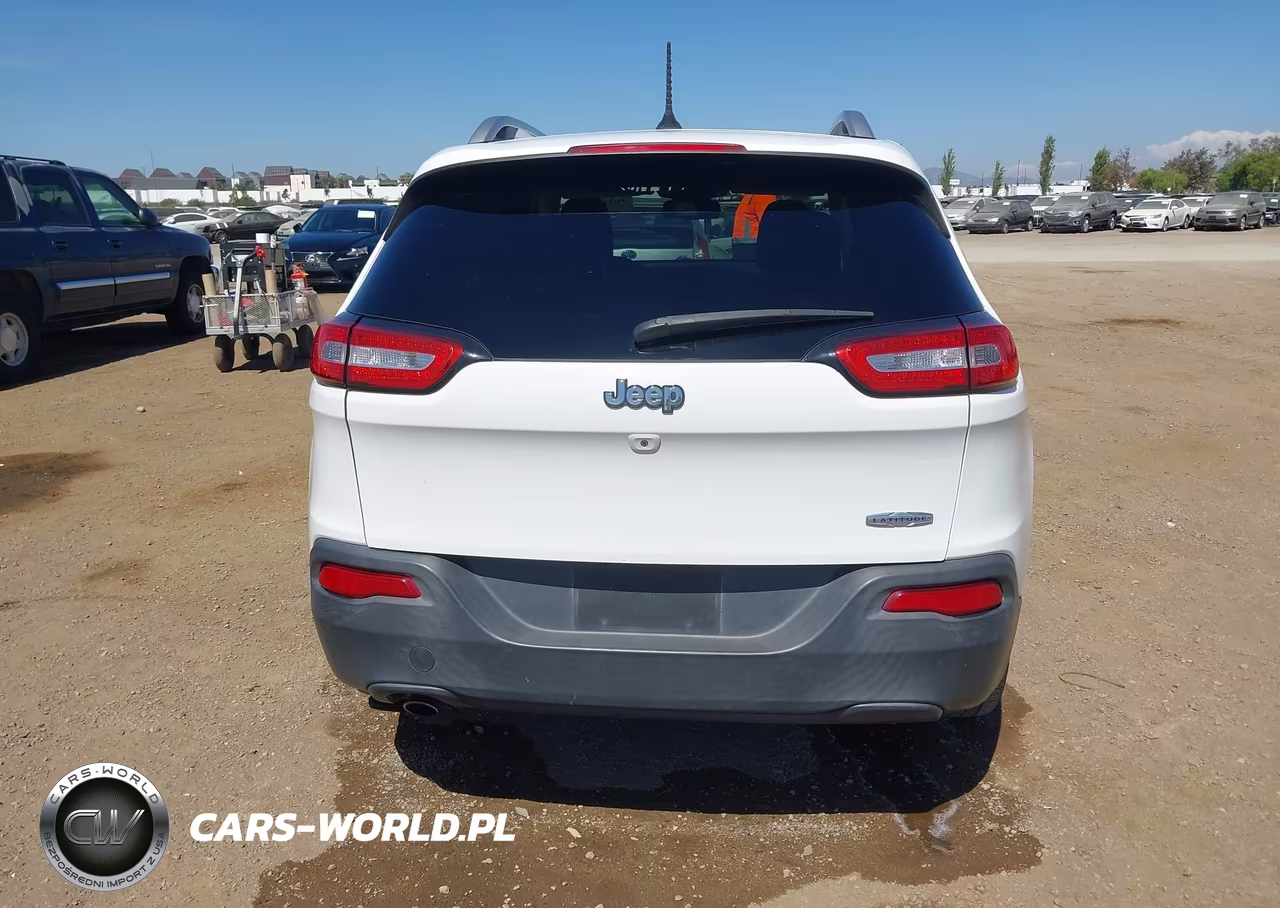 2016 Jeep Cherokee Latitude VIN:1C4PJLCB9GW164638 - 17