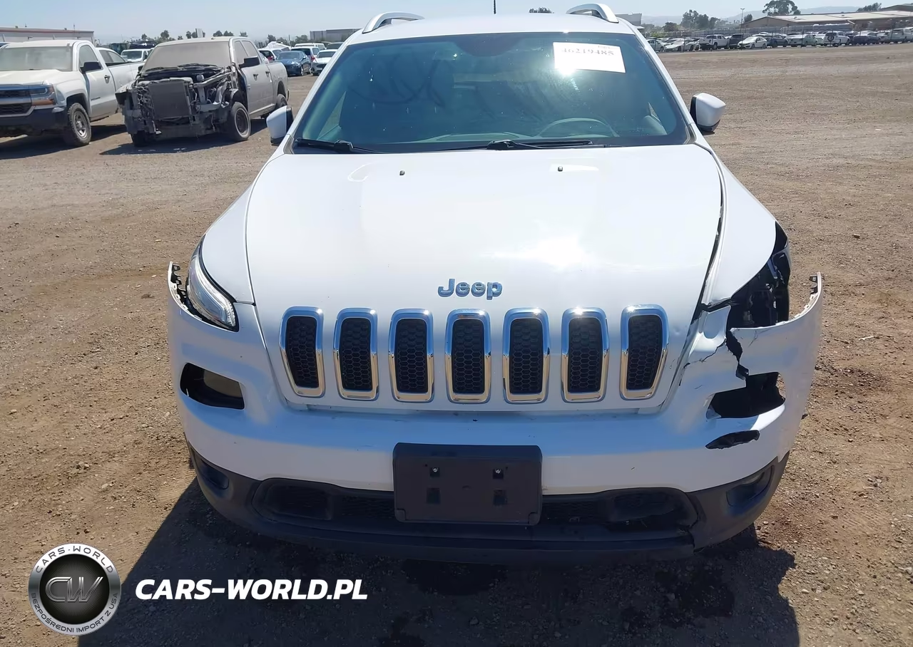 2016 Jeep Cherokee Latitude VIN:1C4PJLCB9GW164638 - 6