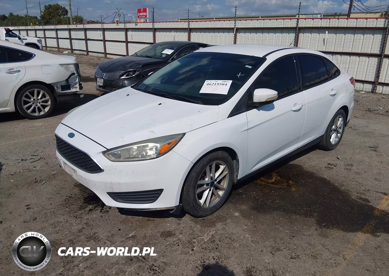 2016 Ford Focus Se VIN:1FADP3F24GL346302 - 2