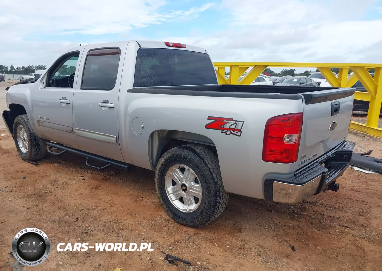 2010 Chevrolet Silverado 1500 Lt VIN:3GCRKSE38AG138740 - 3