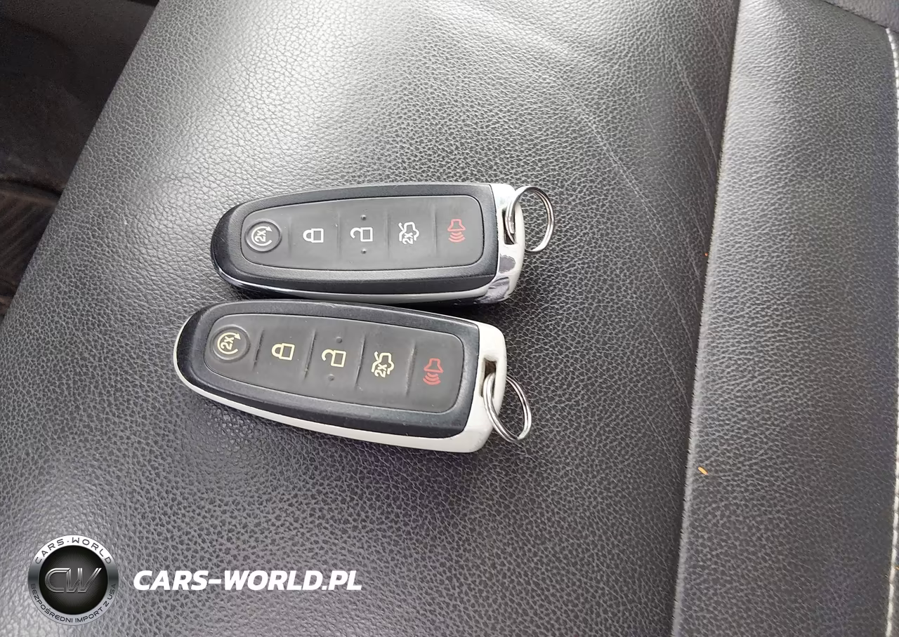 2014 Ford Escape Titanium VIN:1FMCU9J9XEUB60630 - 11