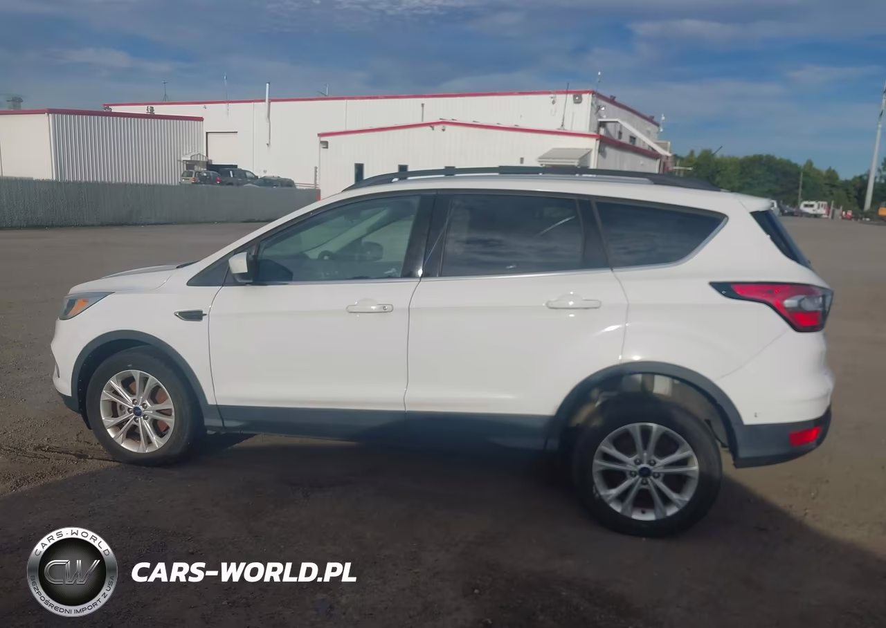 2018 Ford Escape Se VIN:1FMCU9GDXJUC12134 - 14