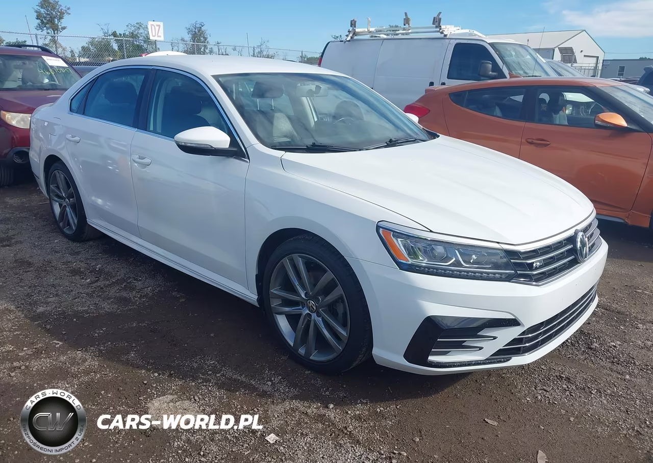 2016 Volkswagen Passat 1.8T R-Line