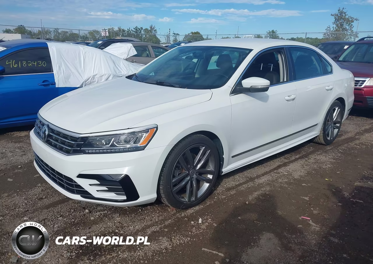 2016 Volkswagen Passat 1.8T R-Line VIN:1VWAT7A33GC063225 - 2