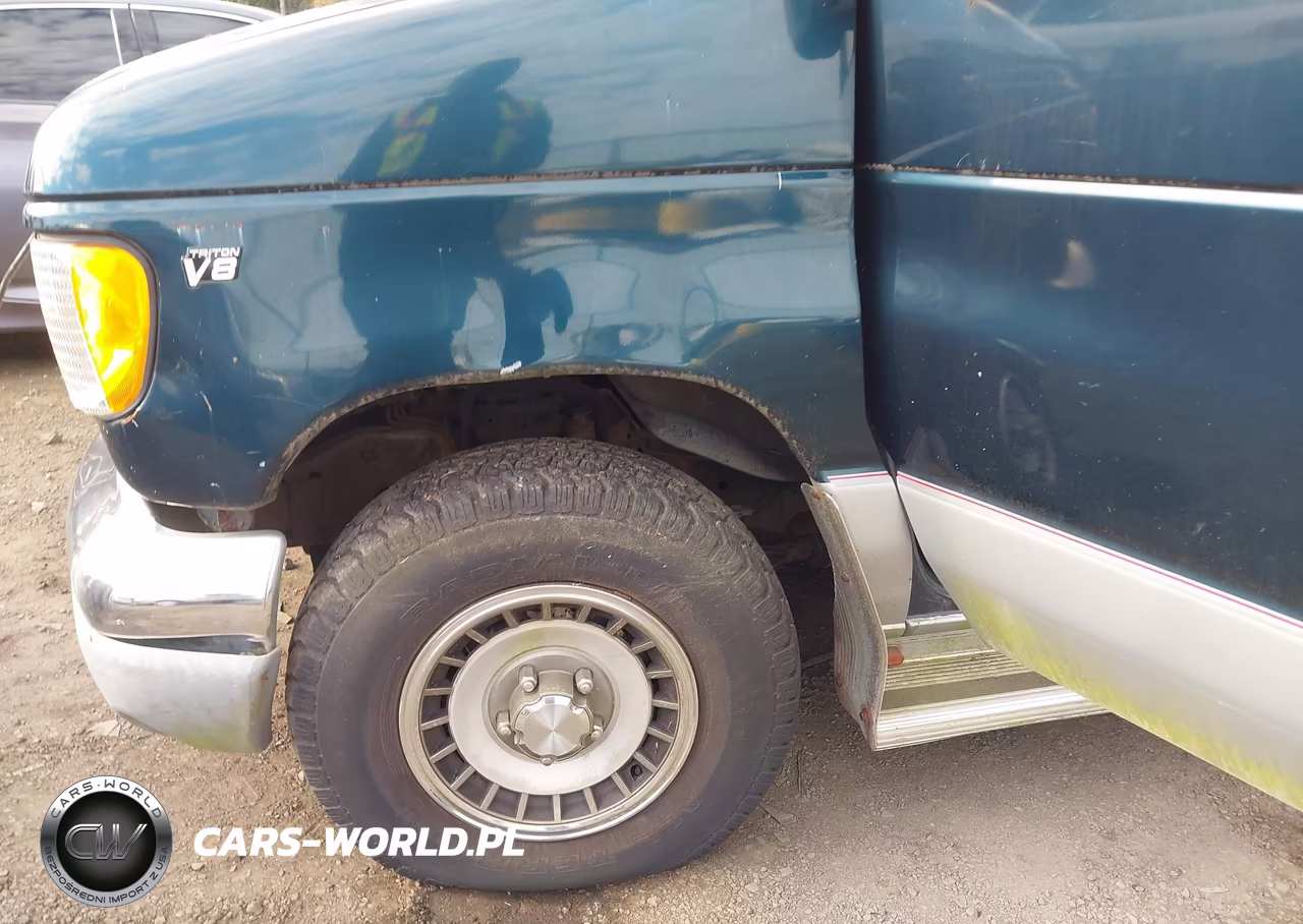 1998 Ford Club Wagon Xl-Xlt VIN:1FMRE11LXWHA90576 - 13