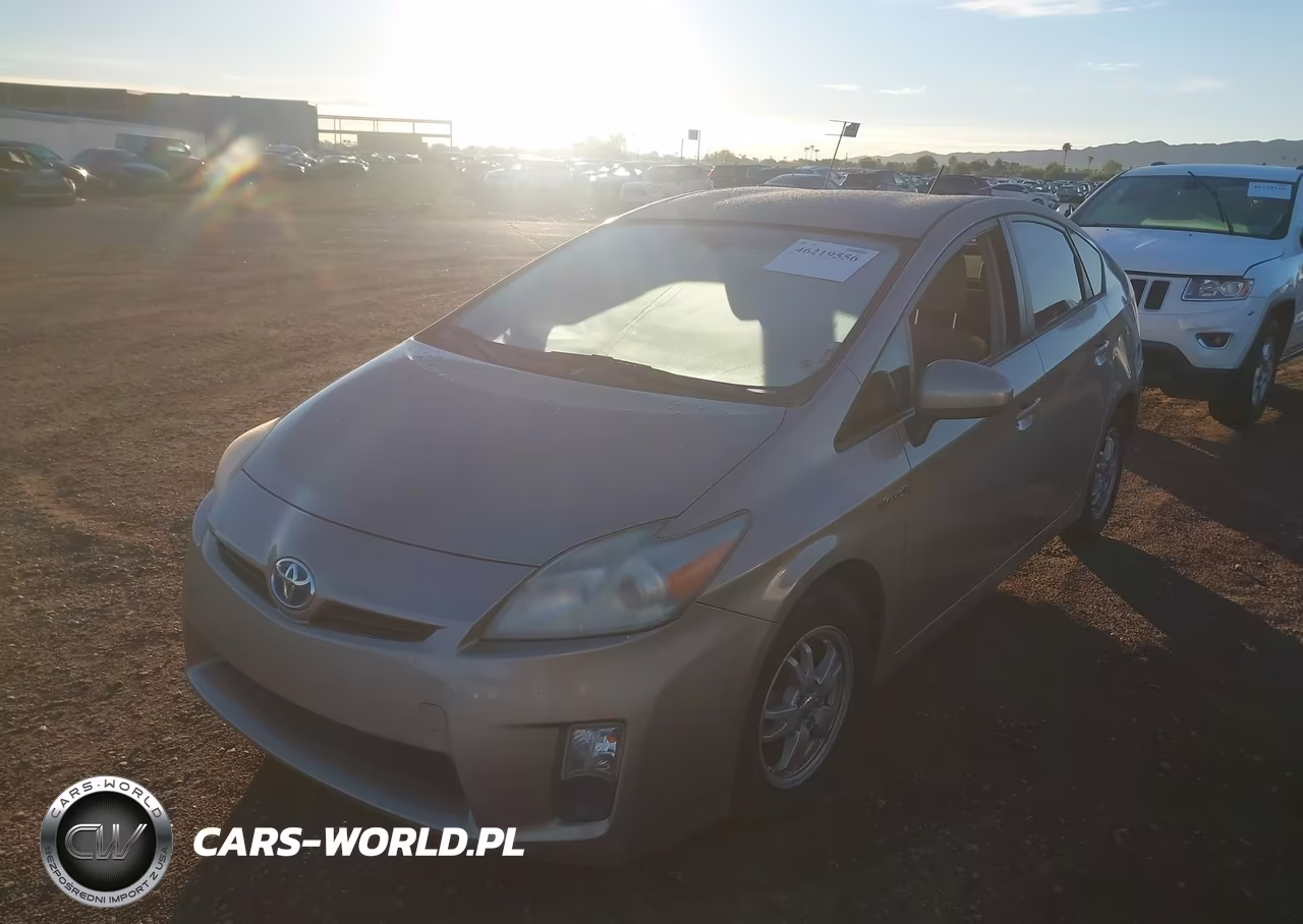 2011 Toyota Prius Two VIN:JTDKN3DU4B1448411 - 2