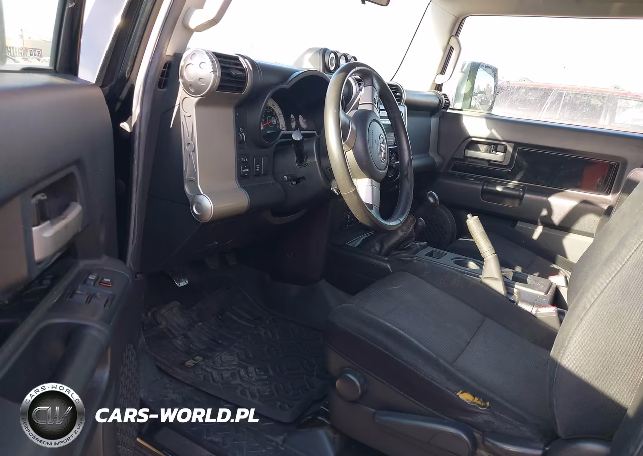 2007 Toyota Fj Cruiser VIN:JTEBU11F870027555 - 5