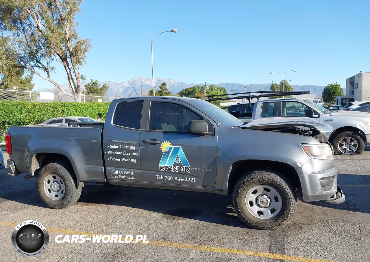 2018 Chevrolet Colorado VIN:1GCHSAEA1J1267261 - 13
