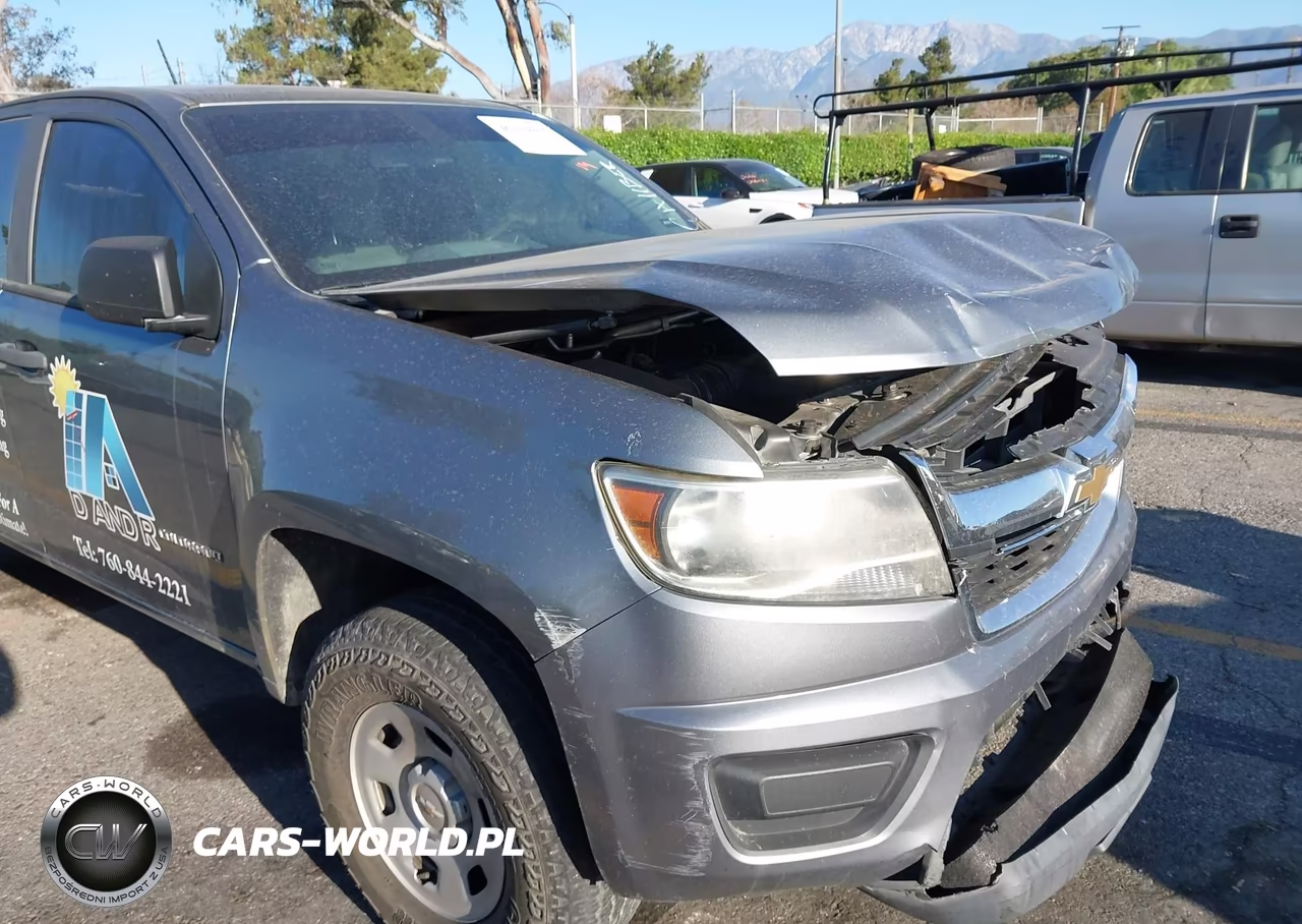 2018 Chevrolet Colorado VIN:1GCHSAEA1J1267261 - 17
