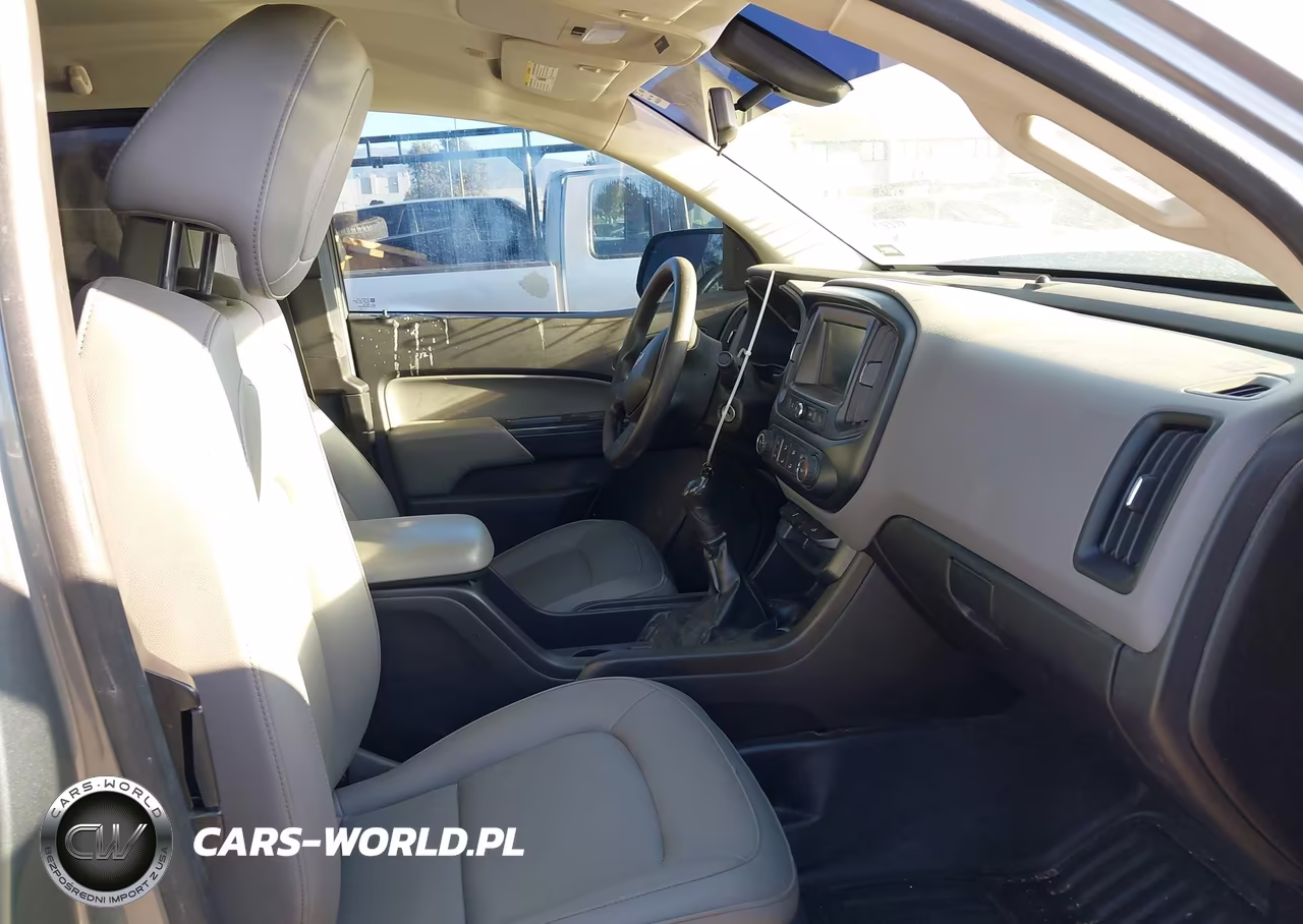 2018 Chevrolet Colorado VIN:1GCHSAEA1J1267261 - 5